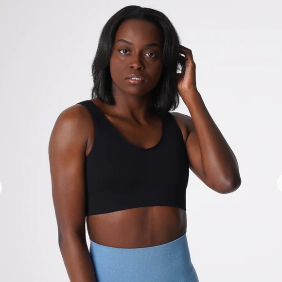 NVGTN Other - NWT NVGTN Black Elevate Seamless Bra